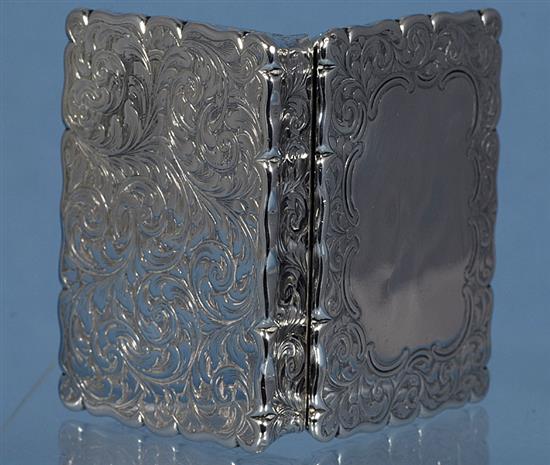 A Victorian silver snuff box, by Edward Smith, Length 73mm Weight 2.9oz/93grms